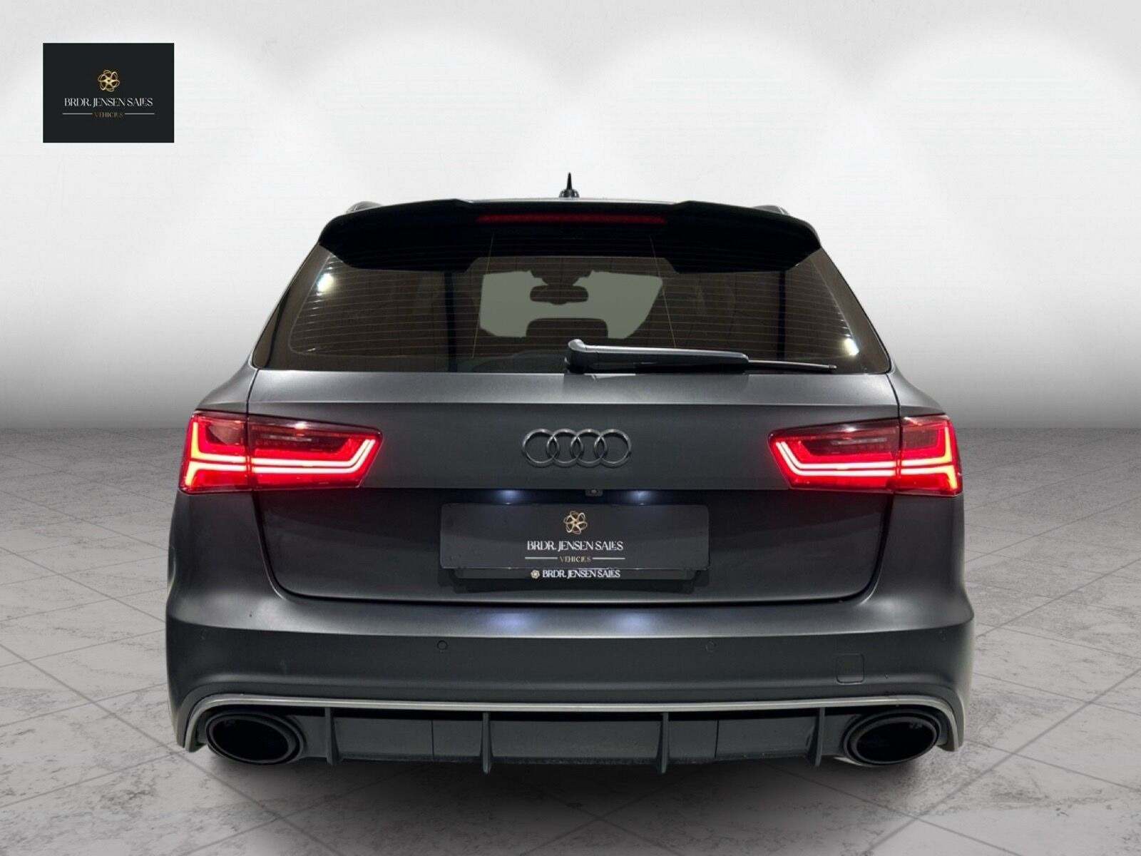 Sort Audi RS6 fra 2018