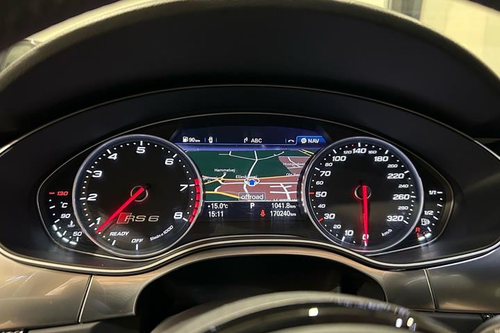 Sort Audi RS6 fra 2018