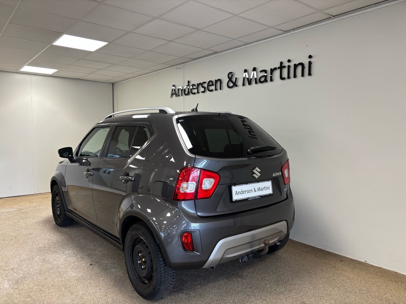 Grå Suzuki Ignis fra 2021