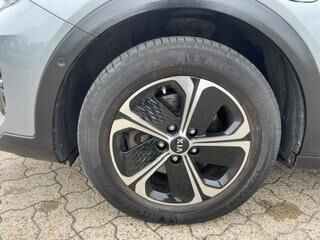 Sølv Kia XCeed fra 2020