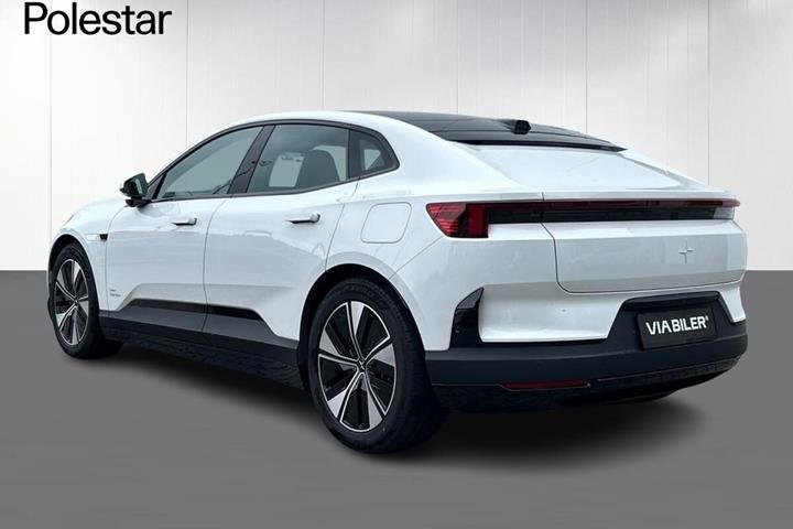 Hvid Polestar 4 fra 2026