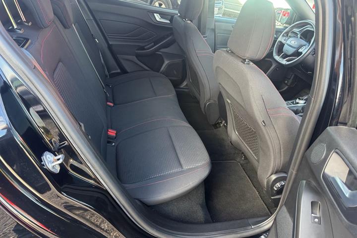Sort Ford Focus fra 2018