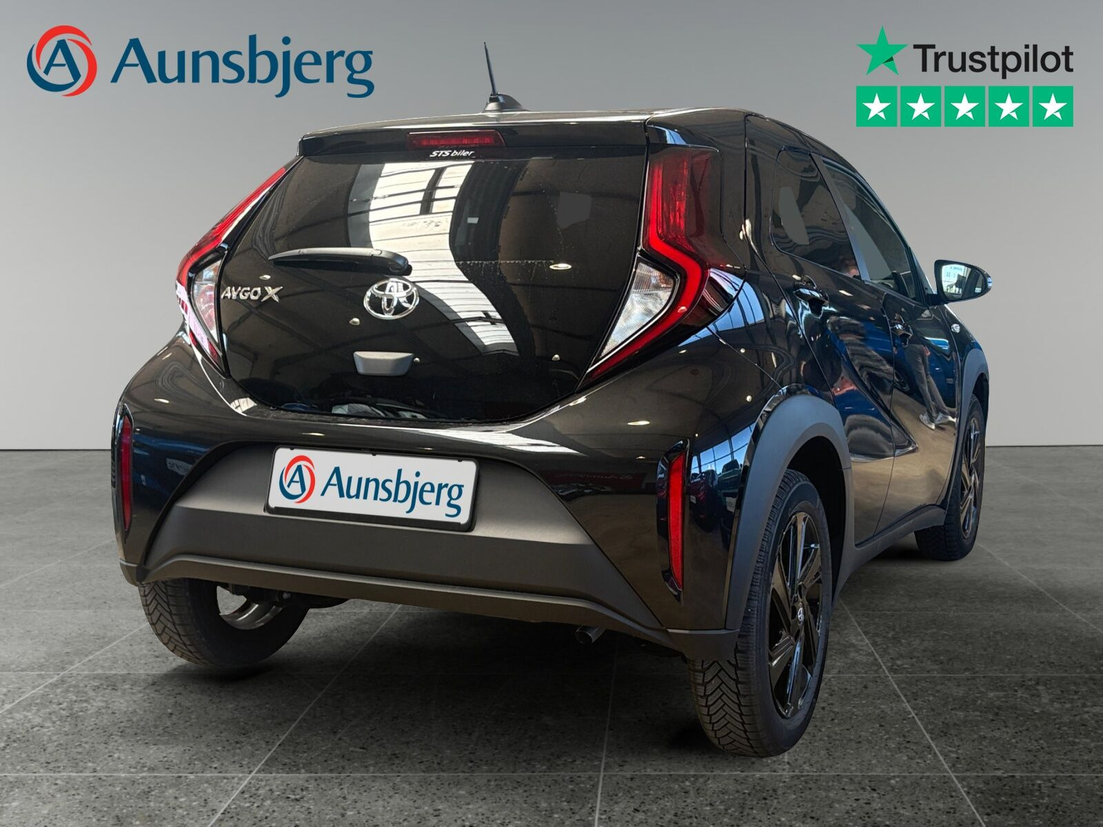 Sort Toyota Aygo X fra 2025