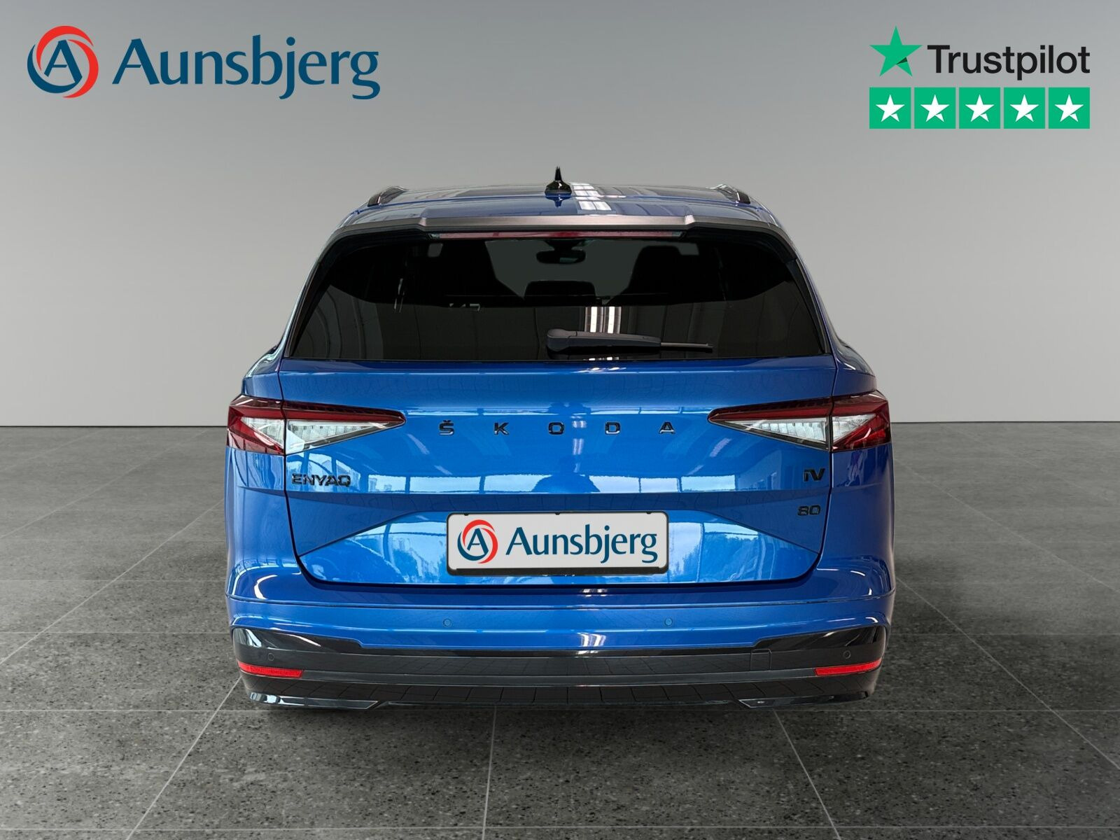 Blå Skoda Enyaq fra 2023
