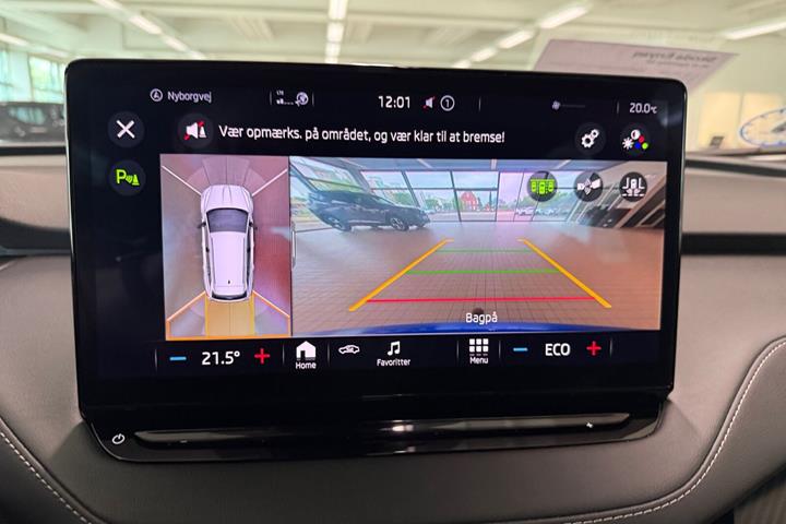 Blå Skoda Enyaq fra 2023