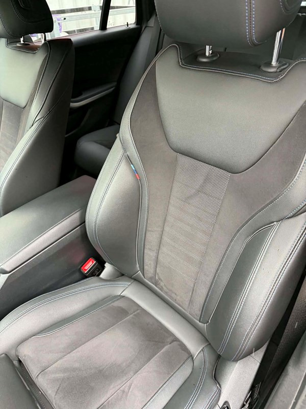 undefined BMW 330e fra 2023