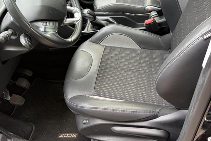 undefined Peugeot 2008 fra 2019