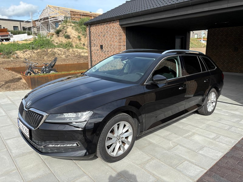 Skoda Superb 1.5 TSI ACT 150 COMBI DSG7