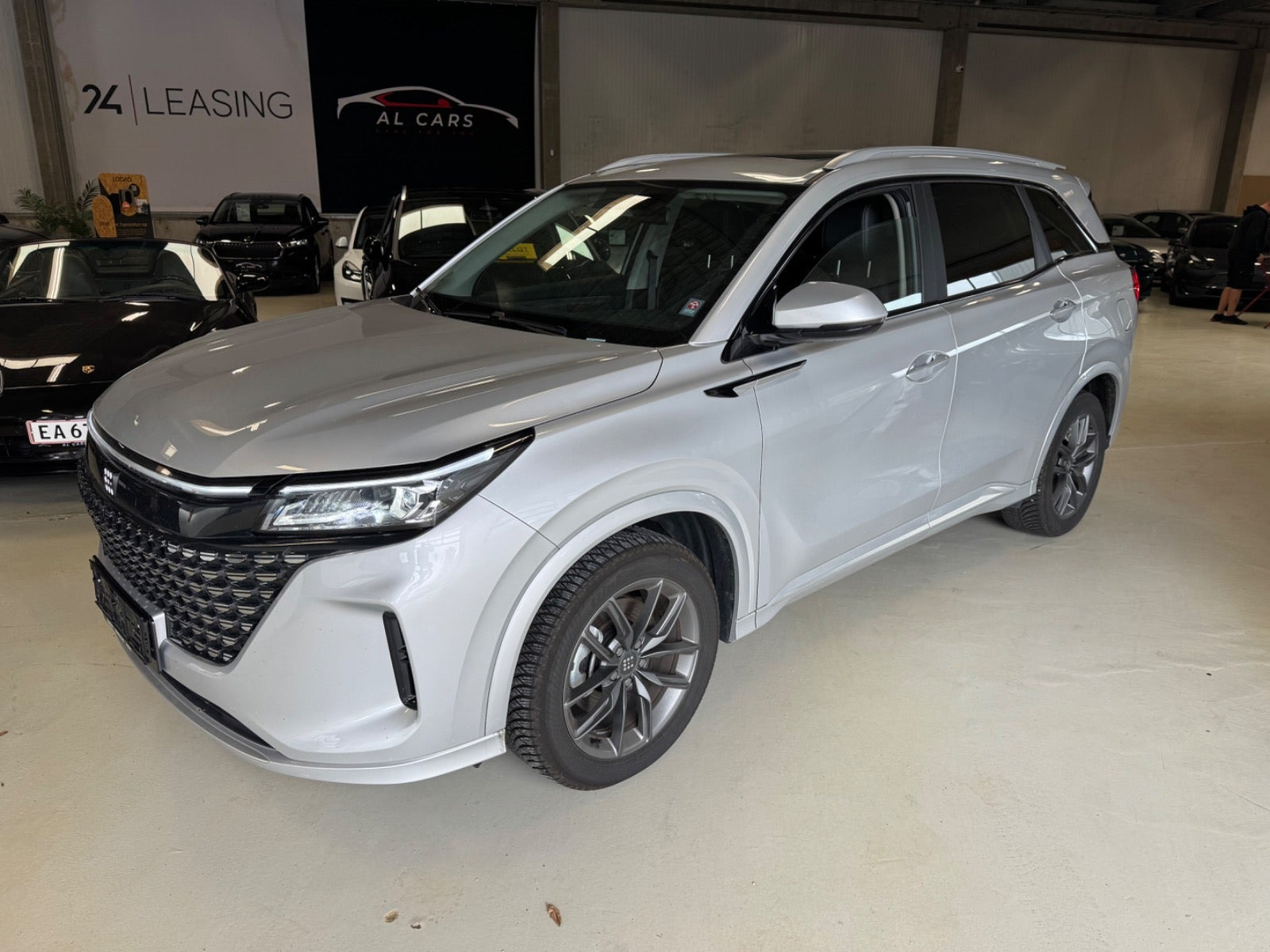 Navor E5 1,5 PHEV Rock