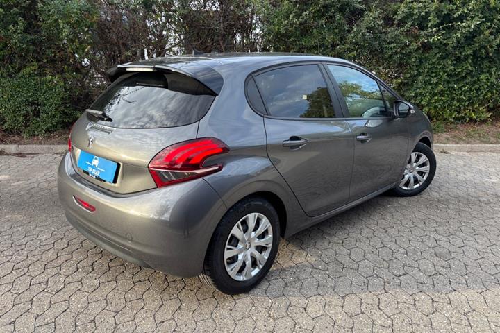 undefined Peugeot 208 fra 2019