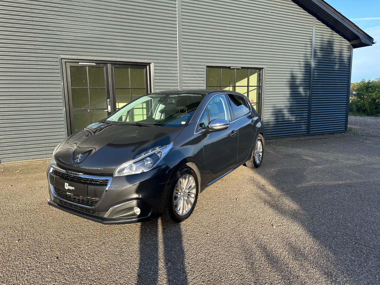 undefined Peugeot 208 fra 2017