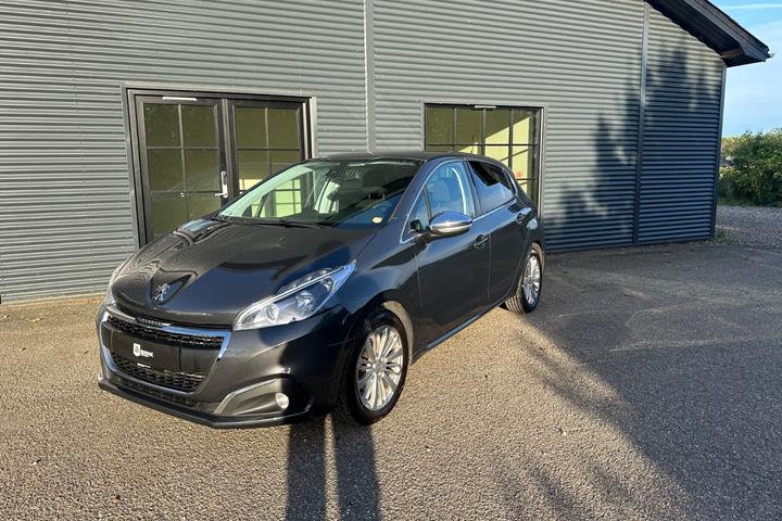 undefined Peugeot 208 fra 2017