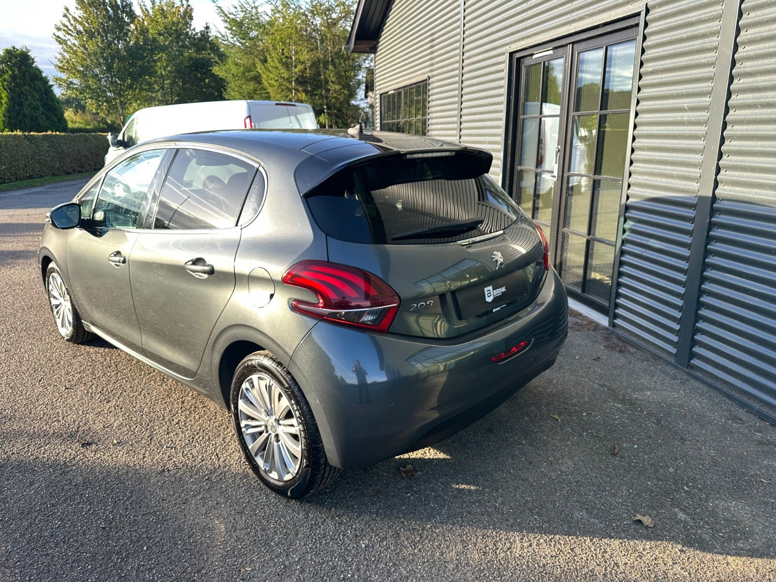 undefined Peugeot 208 fra 2017