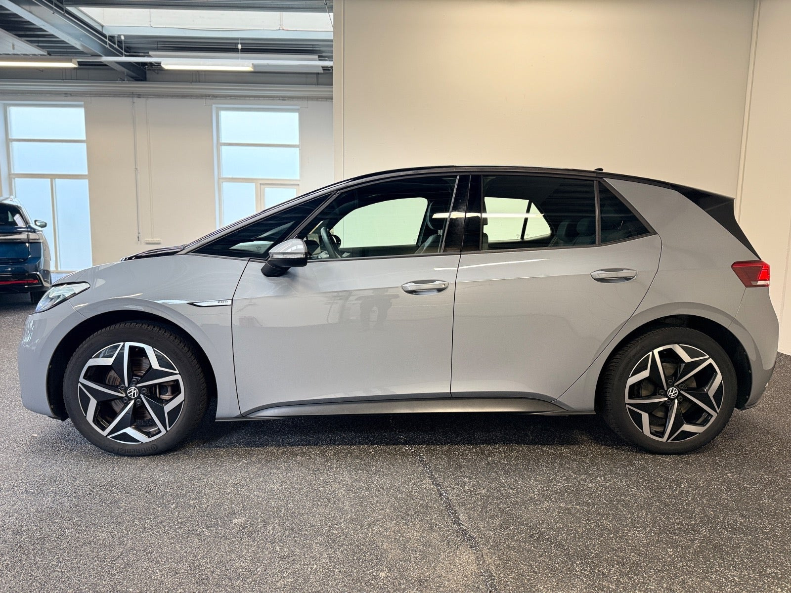 Grå VW ID.3 fra 2023