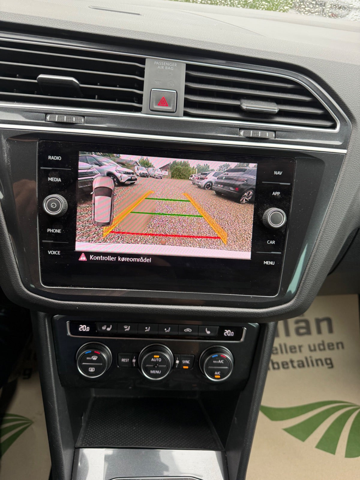 Hvid VW Tiguan fra 2018