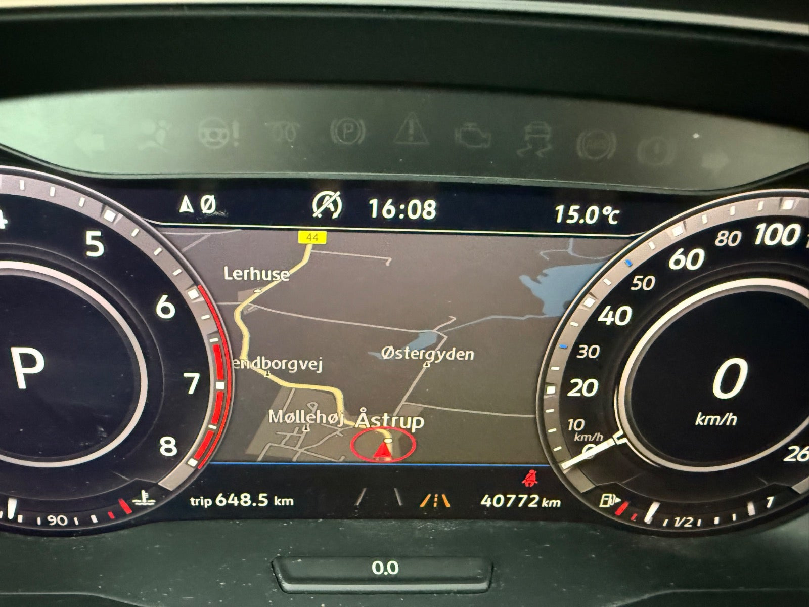 Hvid VW Tiguan fra 2018