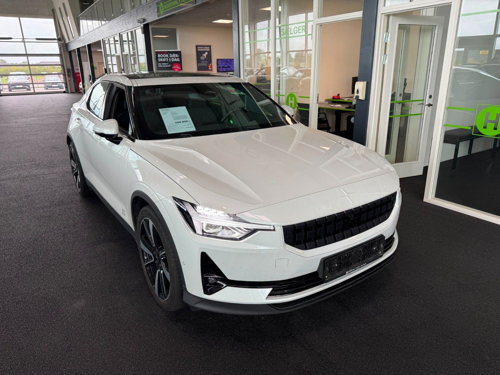 Hvid Polestar 2 fra 2022