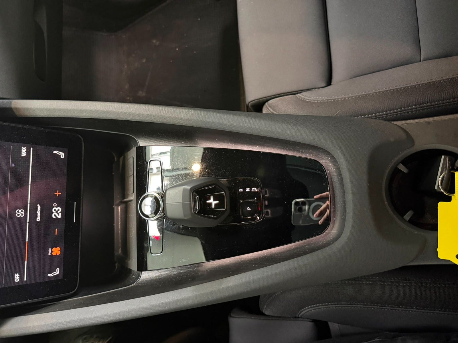 Hvid Polestar 2 fra 2022