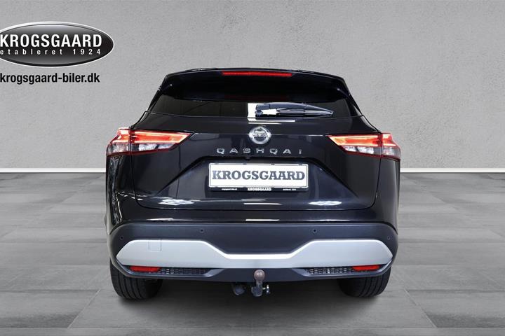 Sort Nissan Qashqai fra 2021