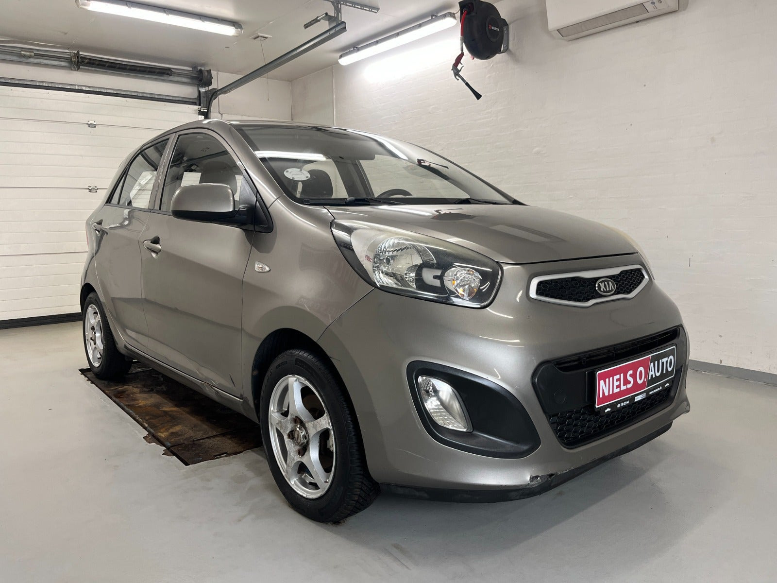 Orange Kia Picanto fra 2012