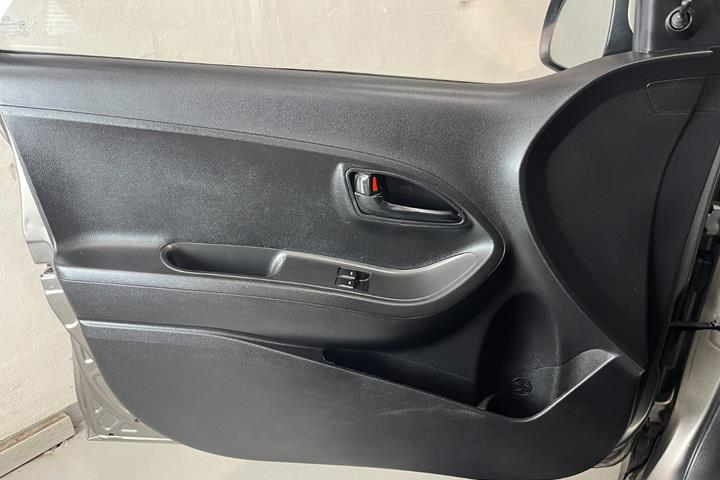 Orange Kia Picanto fra 2012