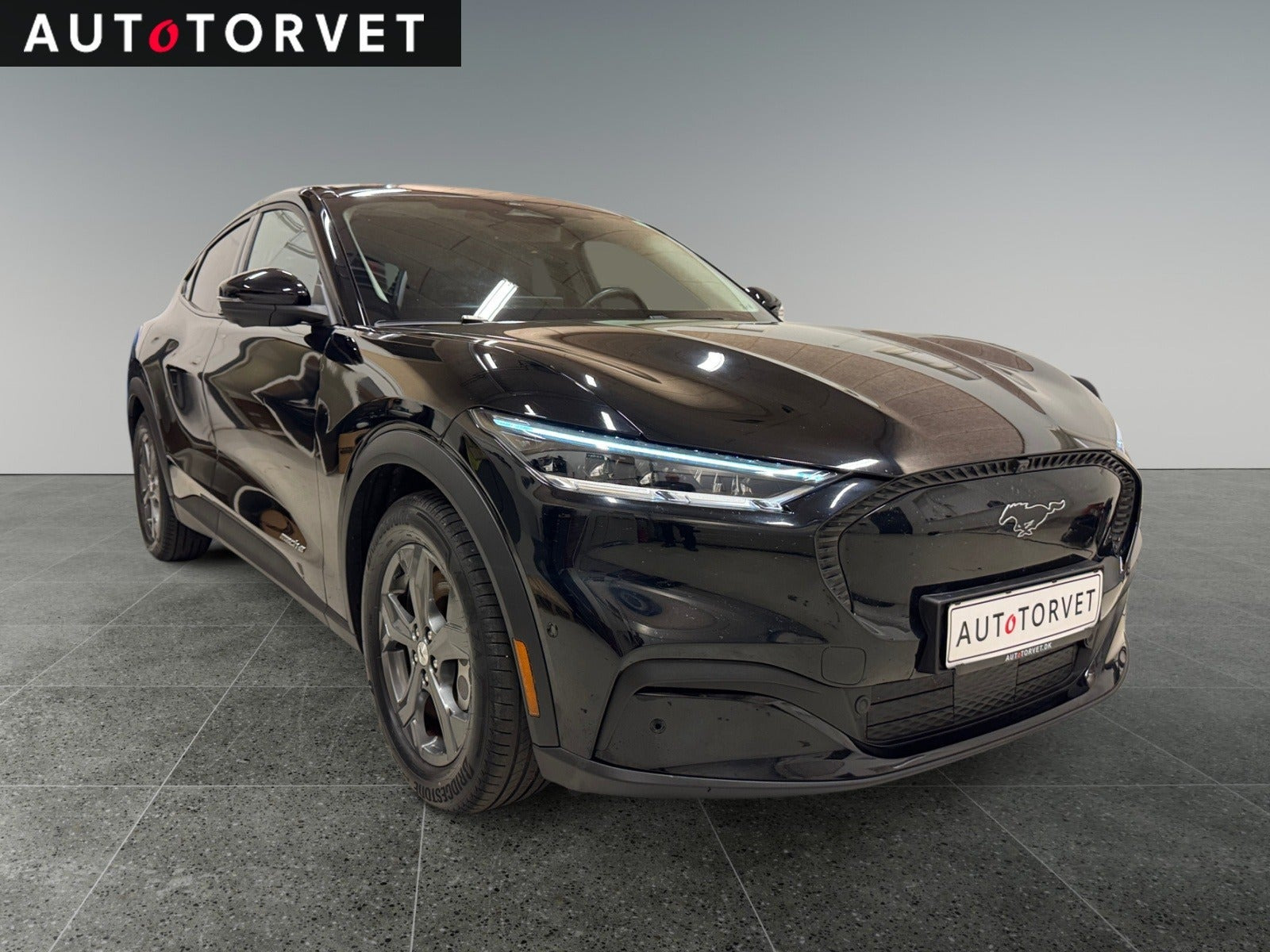 Sort Ford Mustang Mach-E fra 2021