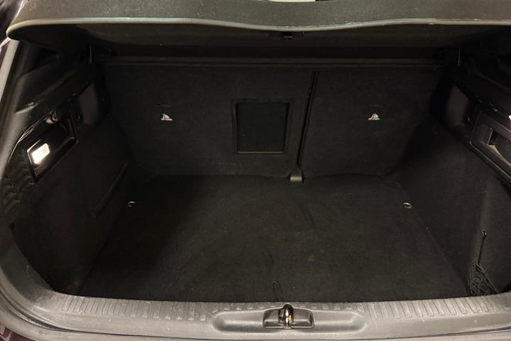 Lilla Citroën DS4 fra 2015