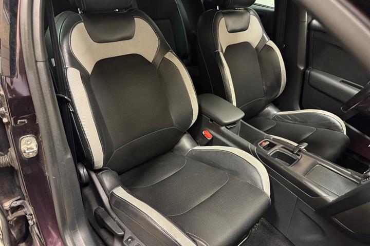 Lilla Citroën DS4 fra 2015