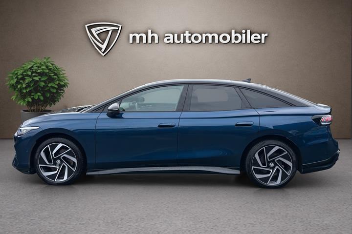 Blå VW ID.7 fra 2025