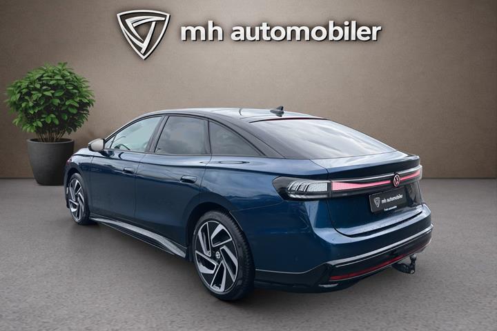 Blå VW ID.7 fra 2025