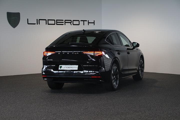 Sort Skoda Enyaq fra 2023