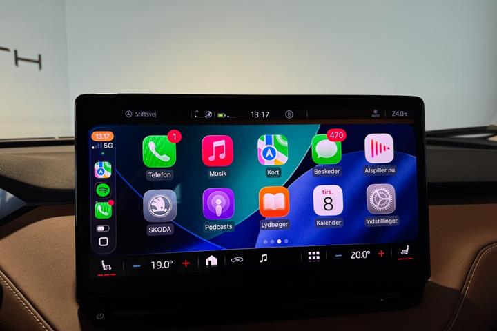 Sort Skoda Enyaq fra 2023