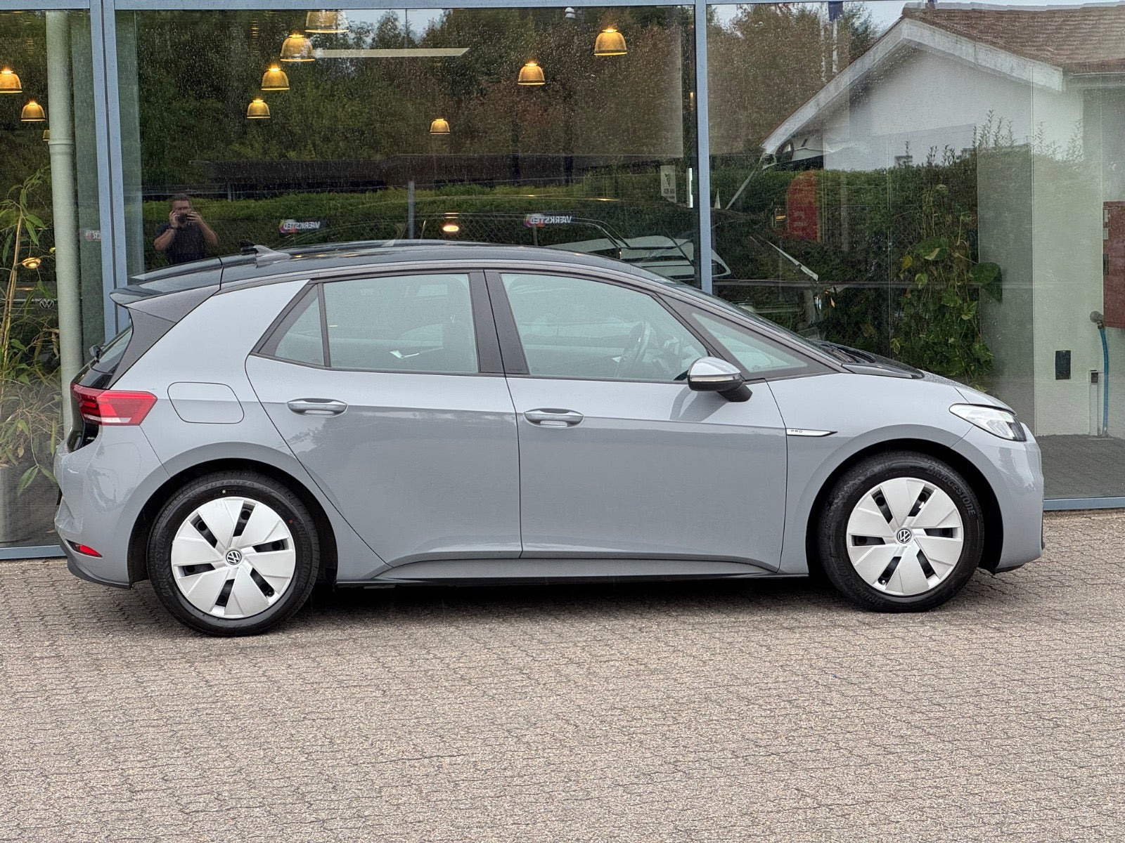 Grå VW ID.3 fra 2021