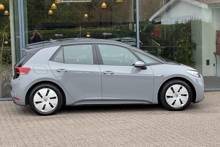 Grå VW ID.3 fra 2021