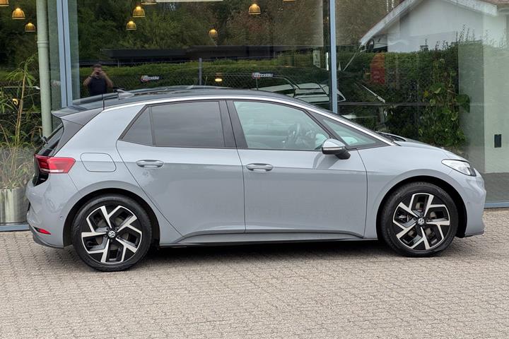 Grå VW ID.3 fra 2024
