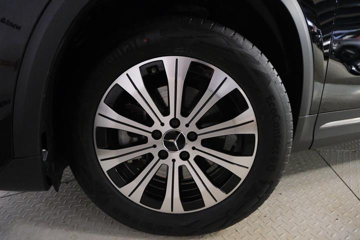 Sort Mercedes EQA250 fra 2023