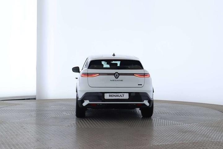 Hvid Renault Megane E-Tech fra 2023