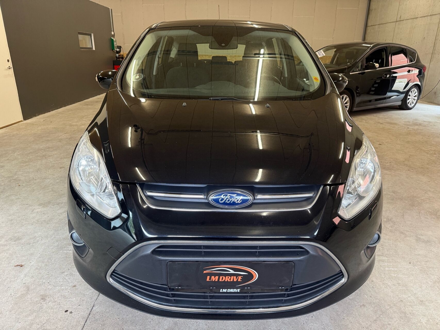 Sort Ford C-MAX fra 2015