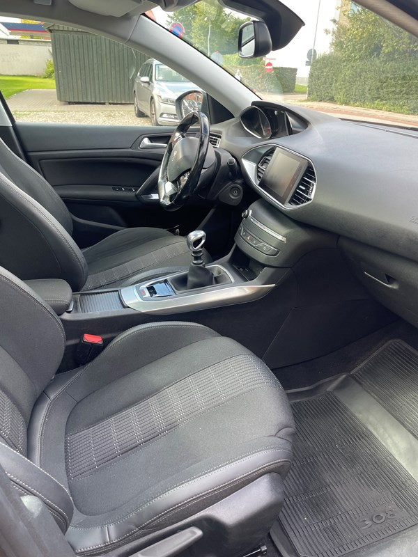 undefined Peugeot 308 fra 2018