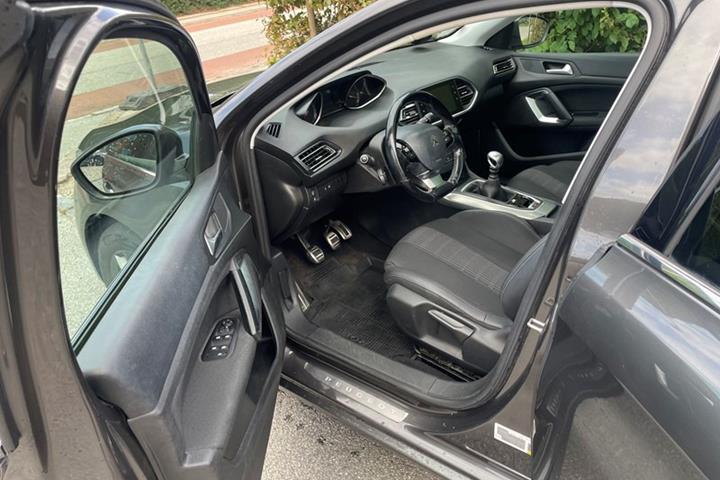 undefined Peugeot 308 fra 2018