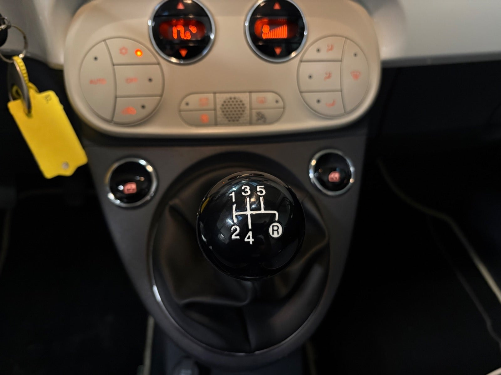 undefined Fiat 500C fra 2016
