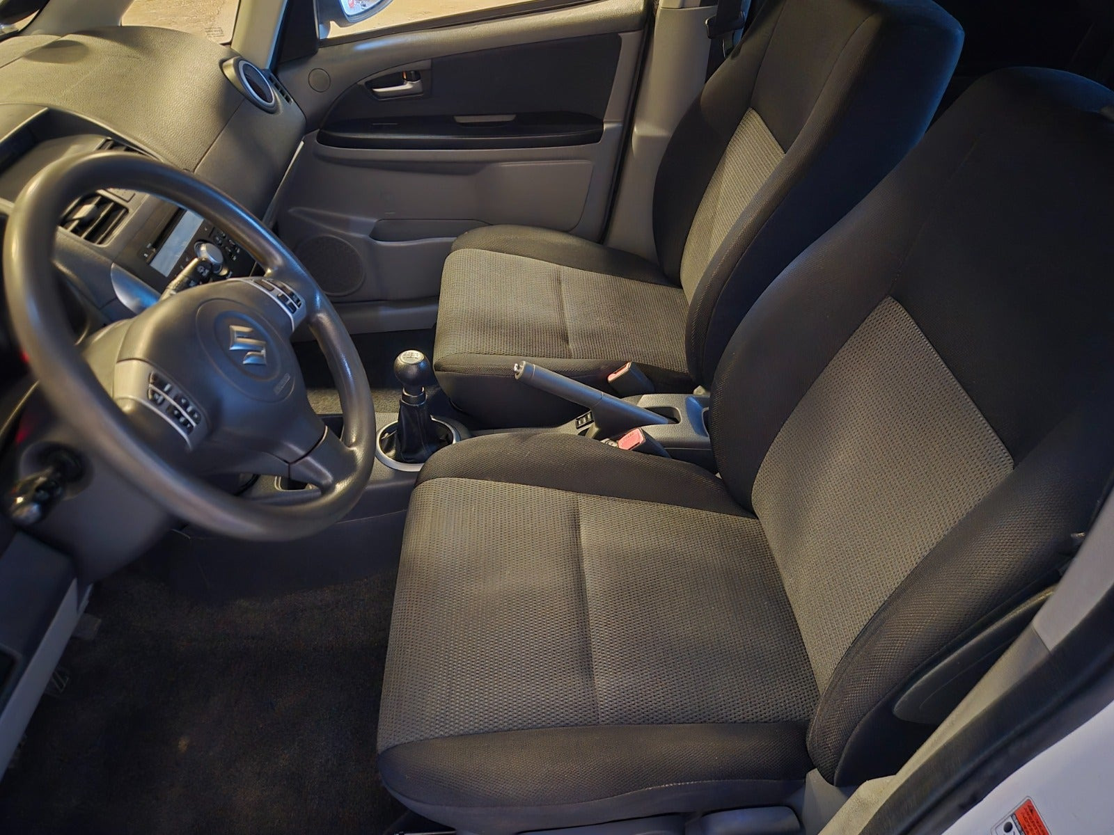 Hvid Suzuki SX4 fra 2007