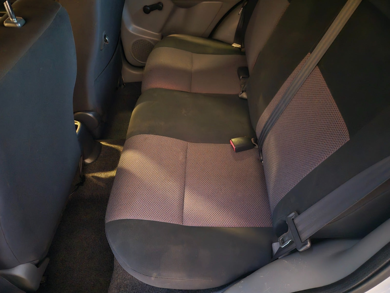 Hvid Suzuki SX4 fra 2007