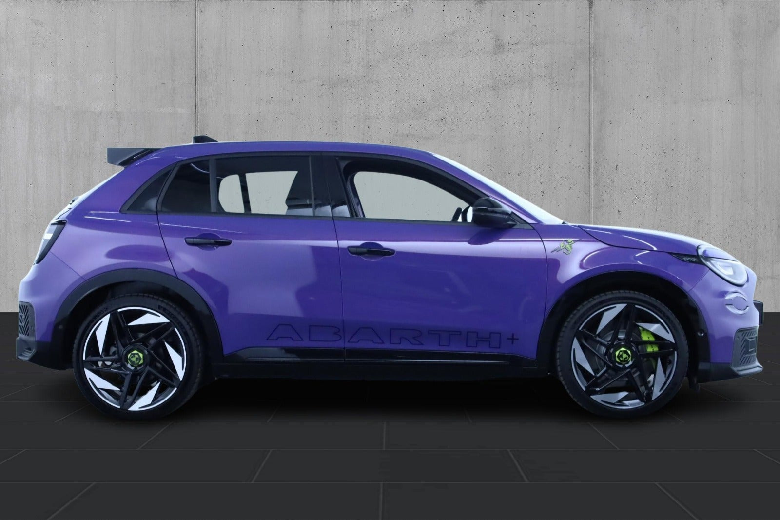 Lilla Abarth 600e fra 2026