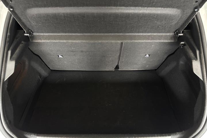 undefined Peugeot 208 fra 2020