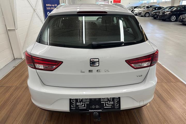 Hvid Seat Leon fra 2015