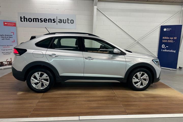 Sølv VW Taigo fra 2022