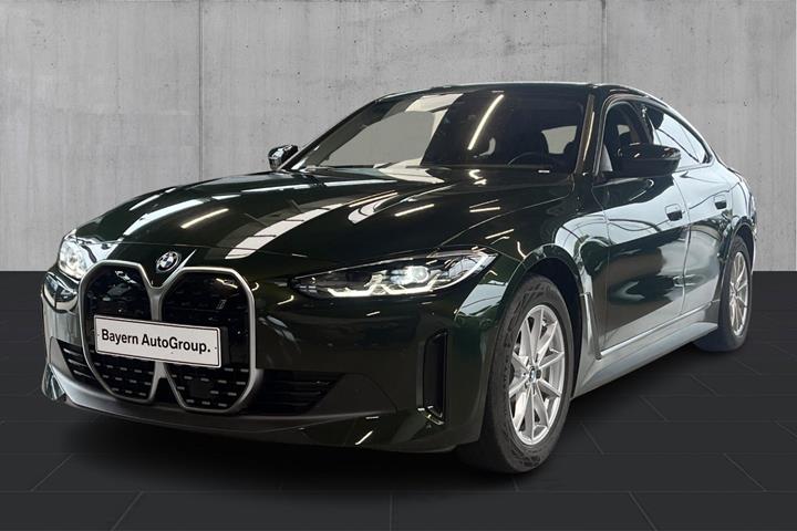 Grøn BMW i4 fra 2022