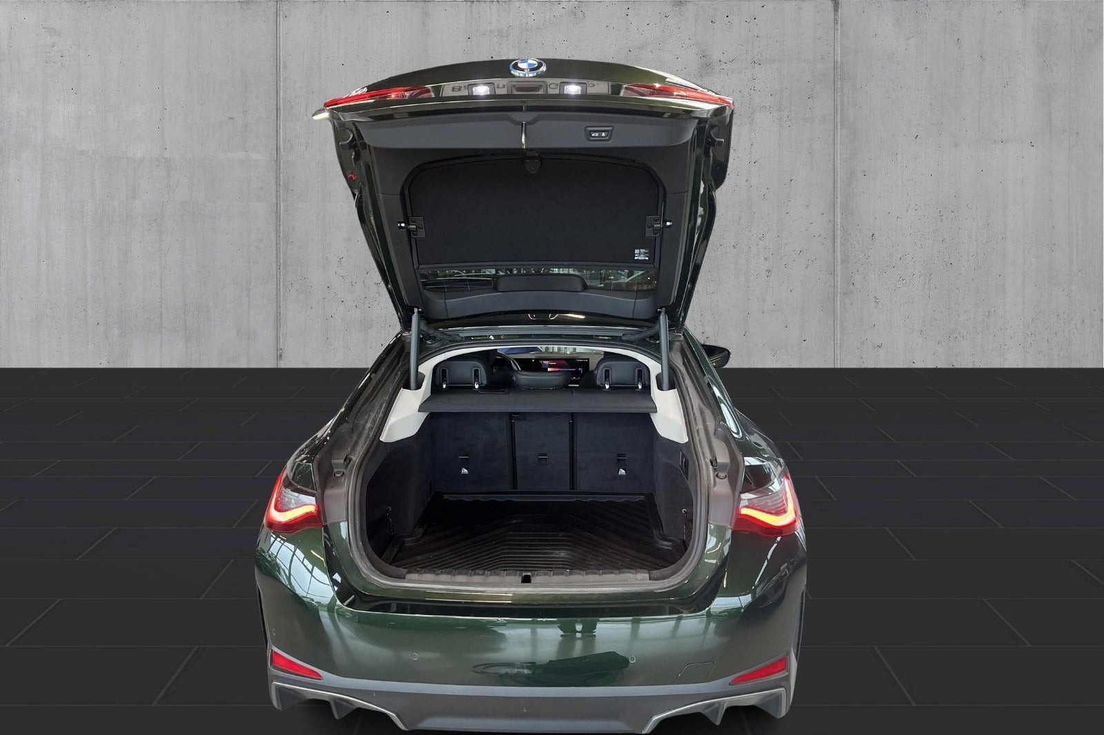 Grøn BMW i4 fra 2022