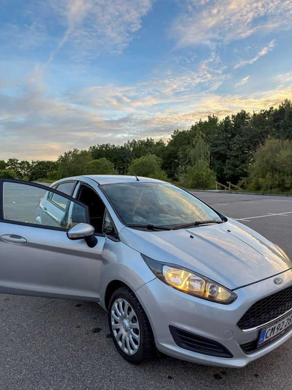 Ford Fiesta 1.0 (80 HK) Hatchback, 5 dørs Forhjulstræk Manuel
